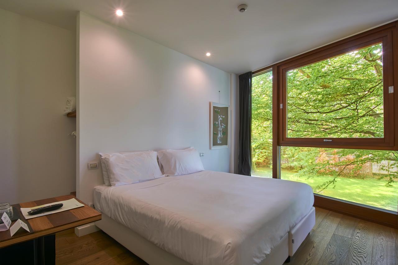 Casa Sull'Albero Hotel Malgrate Exterior photo